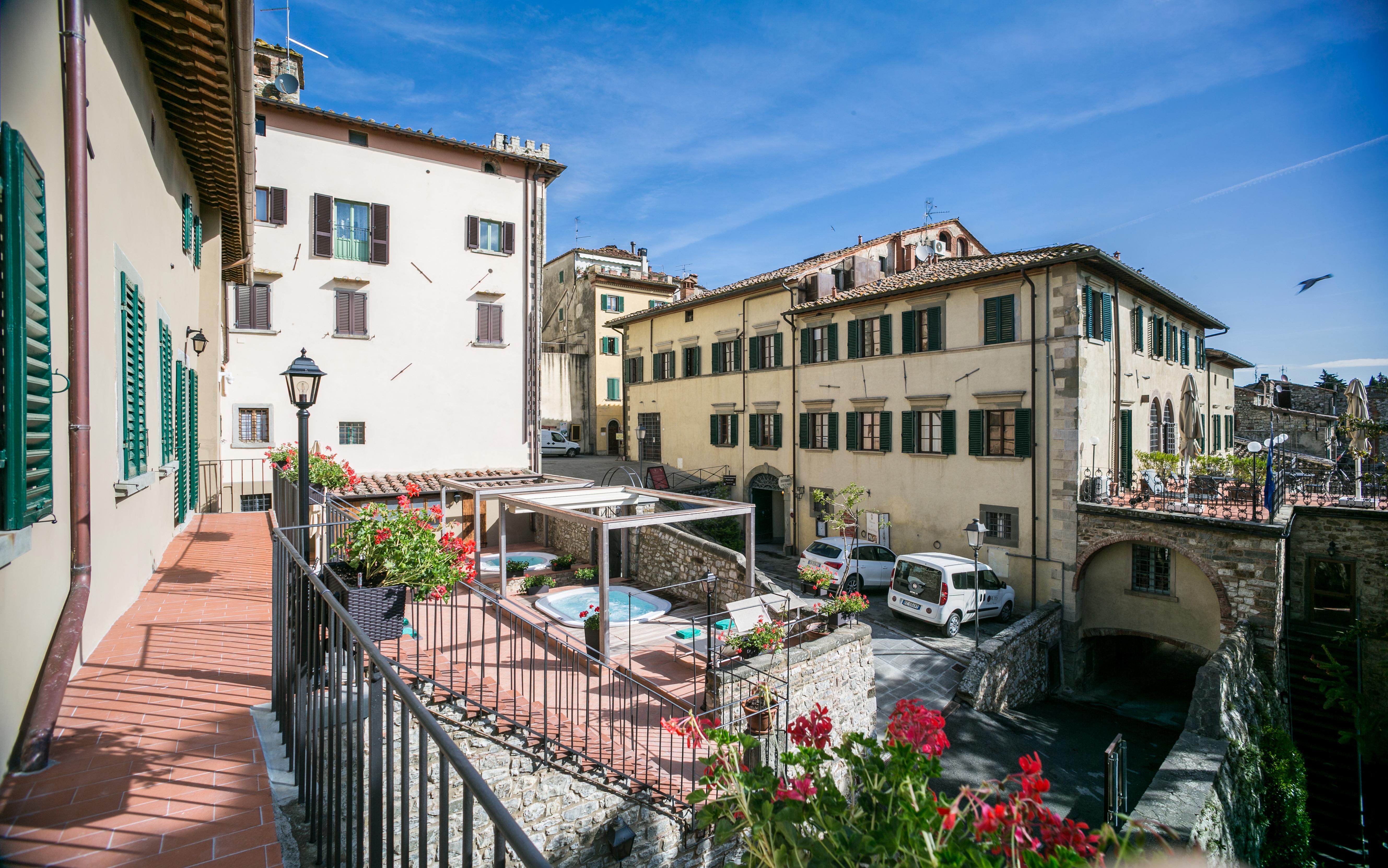 Palazzo Leopoldo Dimora Storica & Spa Radda in Chianti Dış mekan fotoğraf